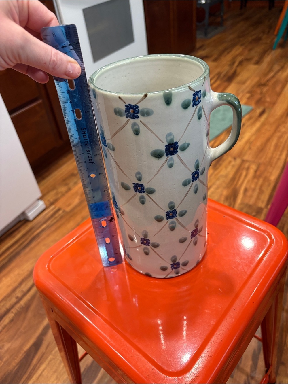 Hand-Painted Ceramic Mug in Cream with Blue and Green Floral Motif